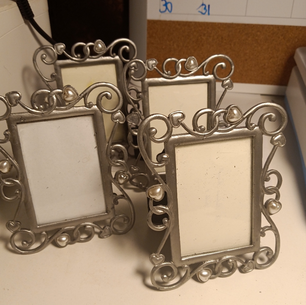 Fashion Craft Pewter toned Scroll Filigree Portrait Pictures Frames